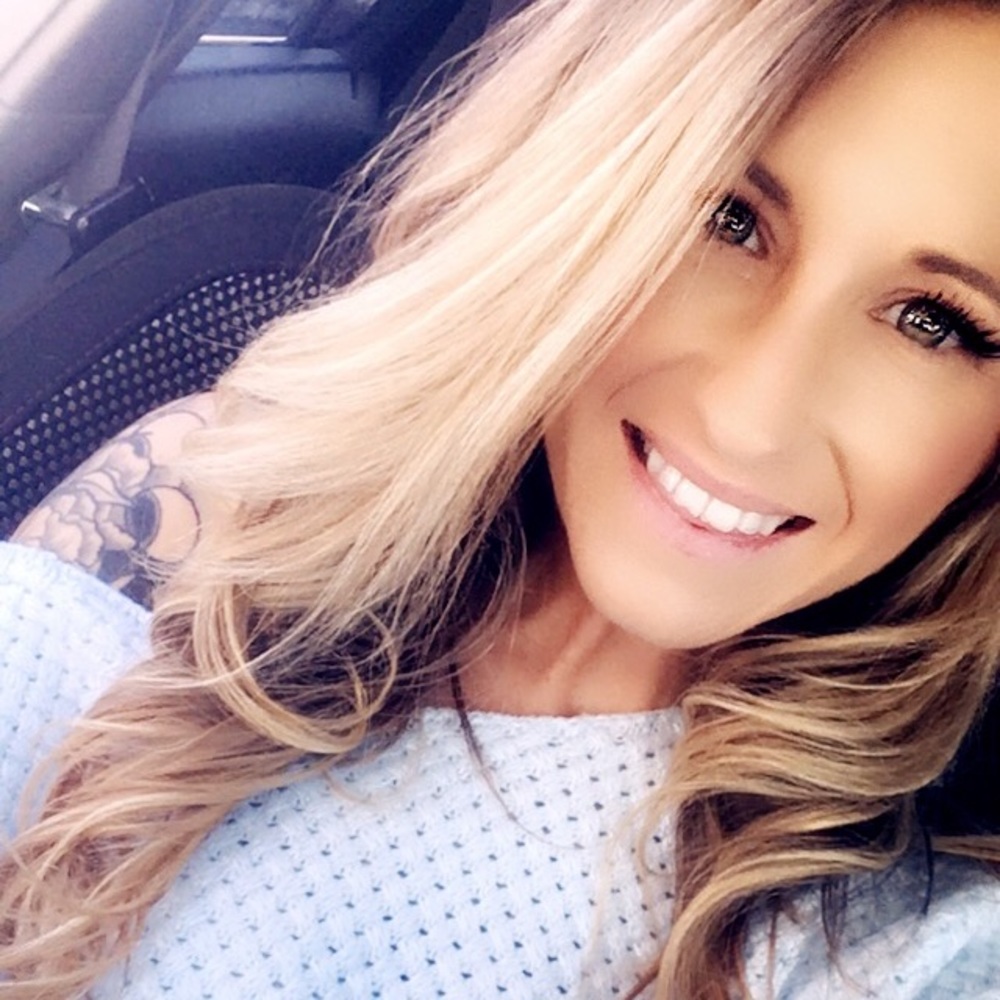 Meet your Posher, Brooke